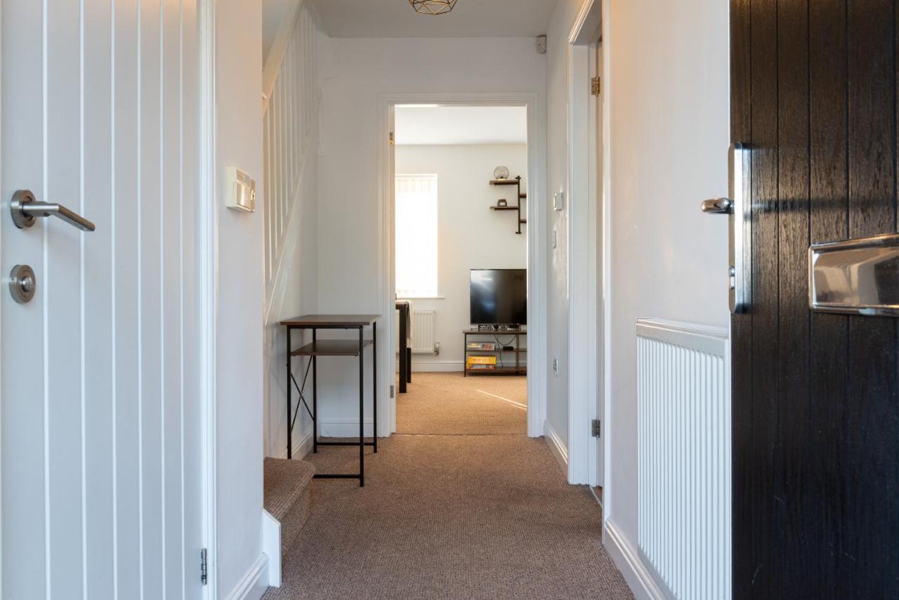 Parking - Spacious - Smart Tv - Self Checkin - Garden - King Derby Esterno foto